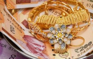 Gold loan or sell your gold What should you do when there's cash required